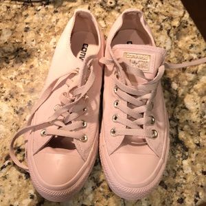 Blush Converse